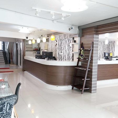 Ma Non Nont Hotel&Apartment Nonthaburi Buitenkant foto