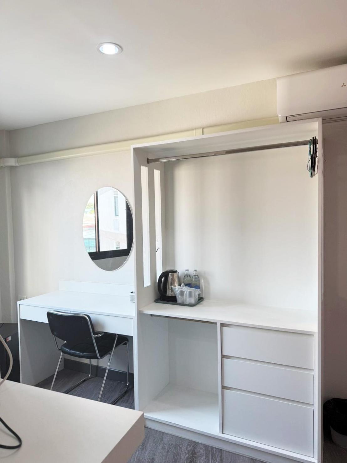 Ma Non Nont Hotel&Apartment Nonthaburi Buitenkant foto