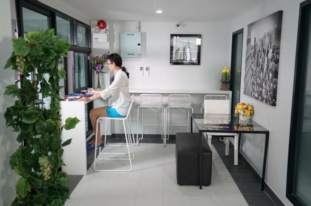 Ma Non Nont Hotel&Apartment Nonthaburi Buitenkant foto