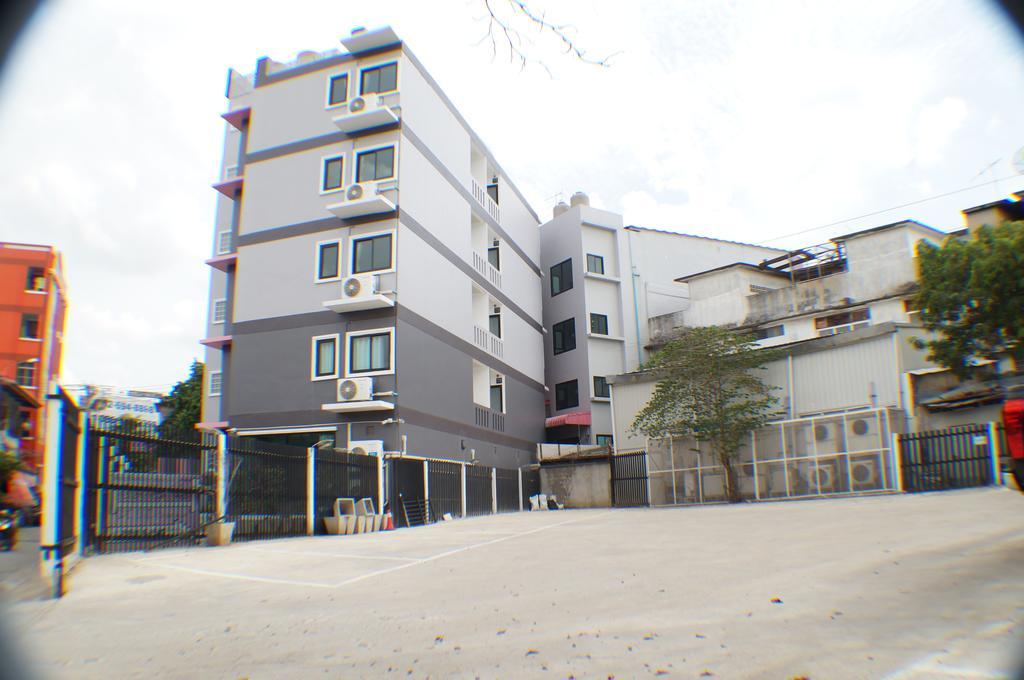 Ma Non Nont Hotel&Apartment Nonthaburi Buitenkant foto