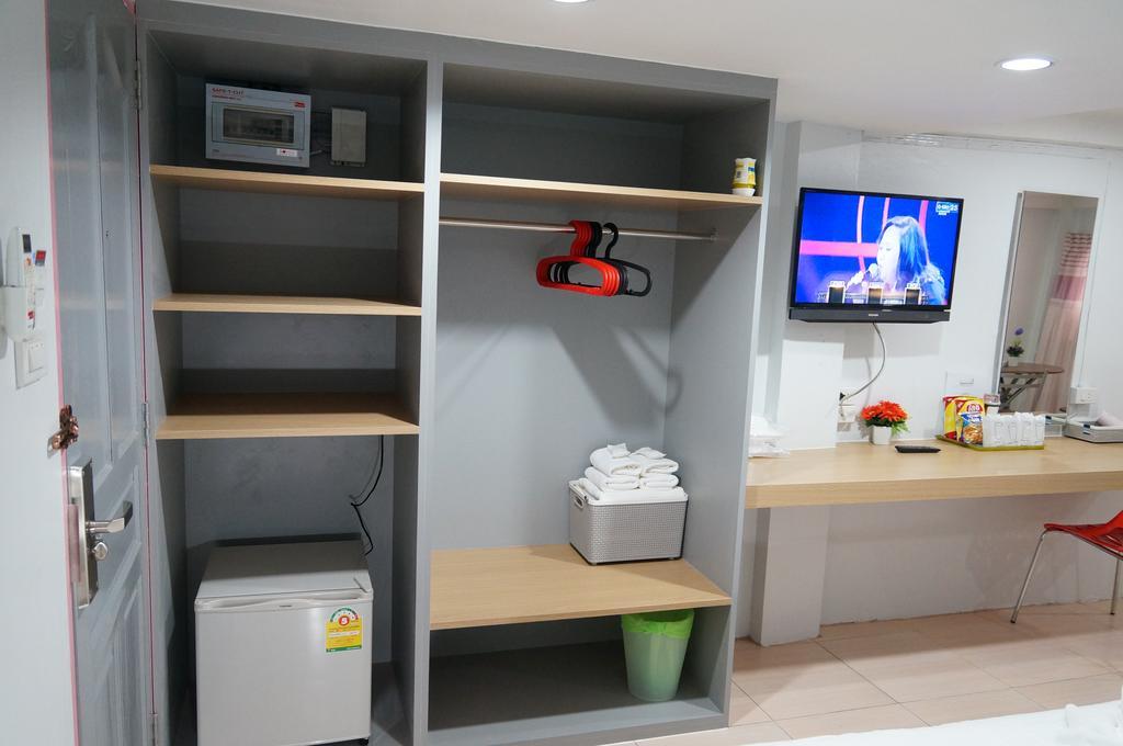 Ma Non Nont Hotel&Apartment Nonthaburi Buitenkant foto